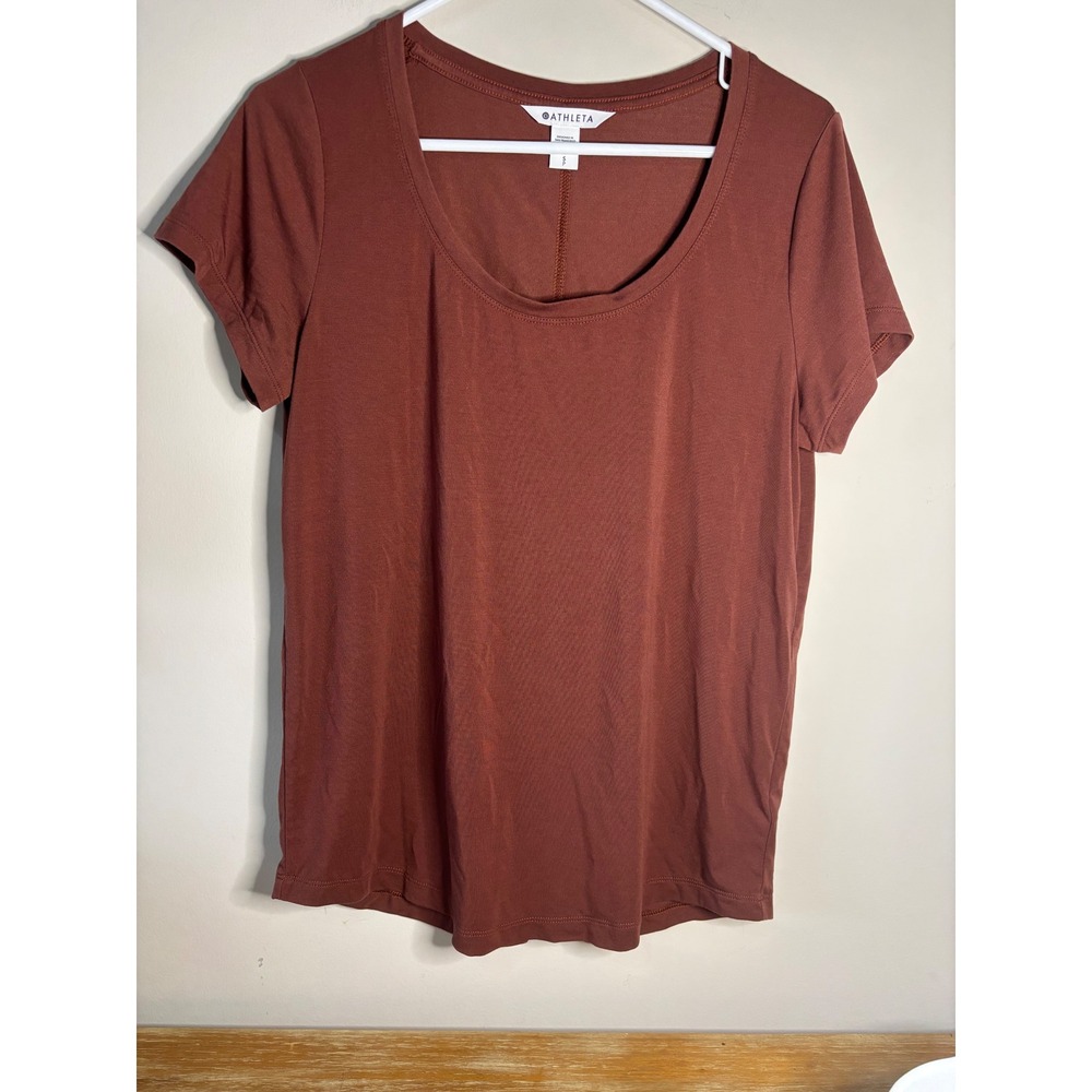 Athleta Stratus II Tee Shirt Copper Brown Scoop Neck Casual E
Top Women's S